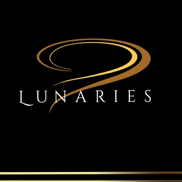 SOLD, Resin Art on Heart Wooden Panel - Picture 10 of 10